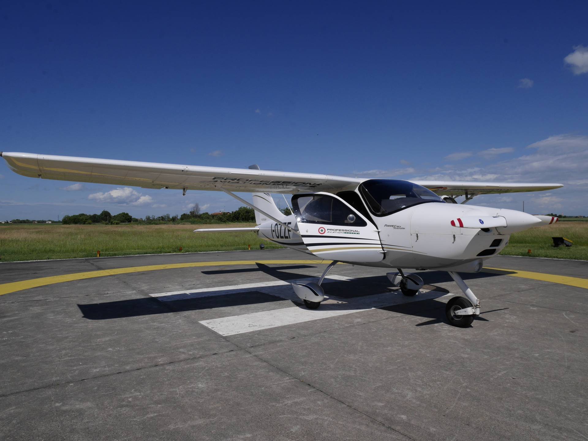 Photo — Tecnam P2008JC G3X Touch — 2020 · moteur neuf